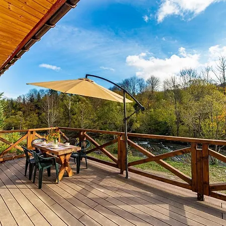 Villa Nad Wilczym Potokiem Baligród Exterior foto